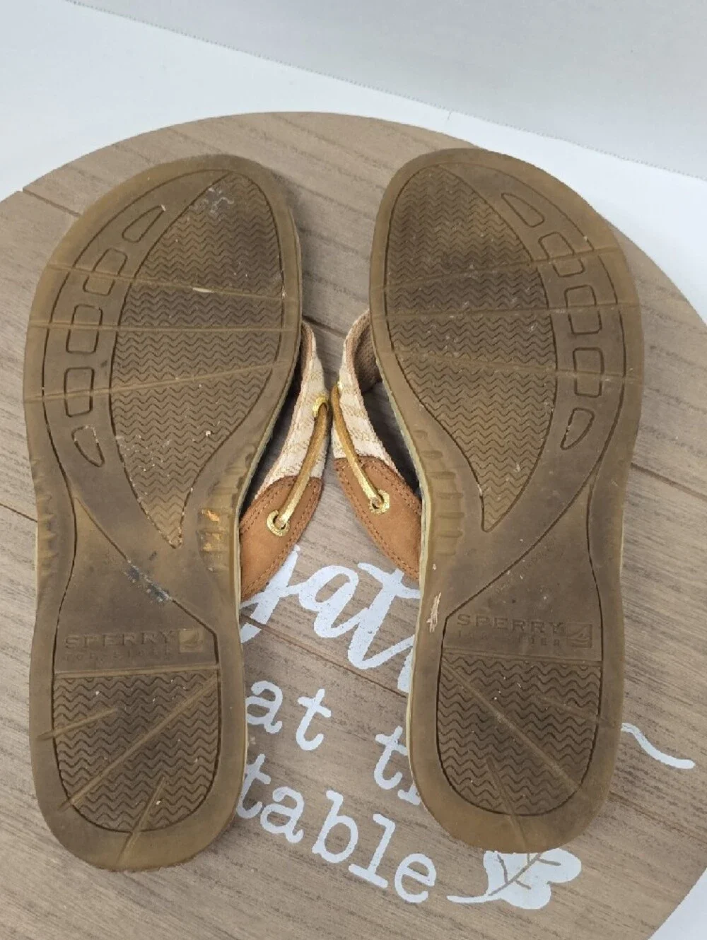 Sperry Tan Cream & Gold Braided Thong Sandals Womens Size 9.5 - Picture 15 of 16